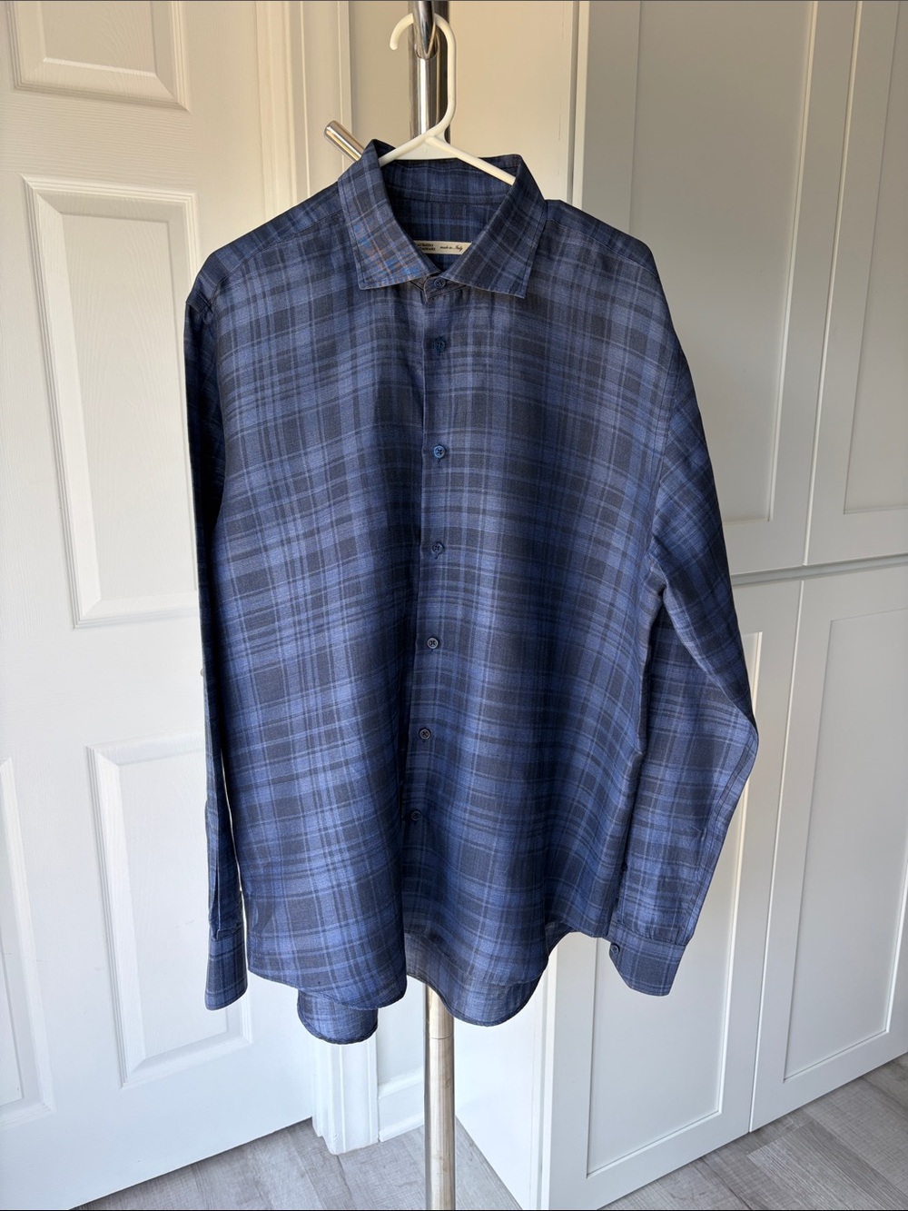 Maurizio Baldassari Men’s Blue Plaid Long-Sleeve Button-Down Shirt, Size XL.